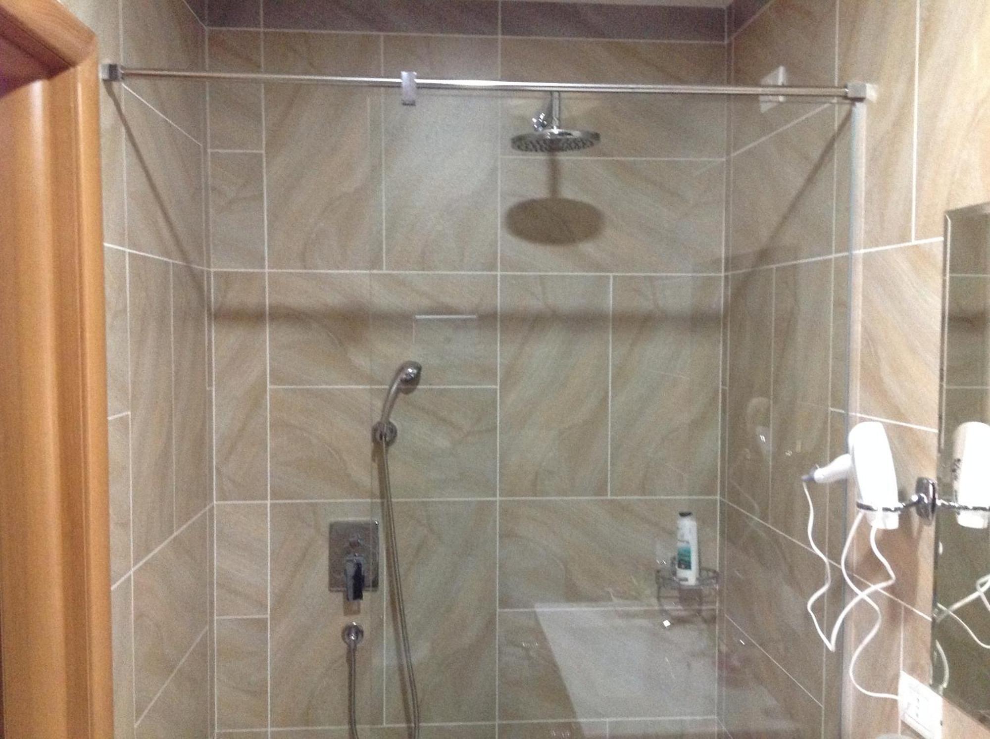 Hotel Green Vaqarr Bilik gambar